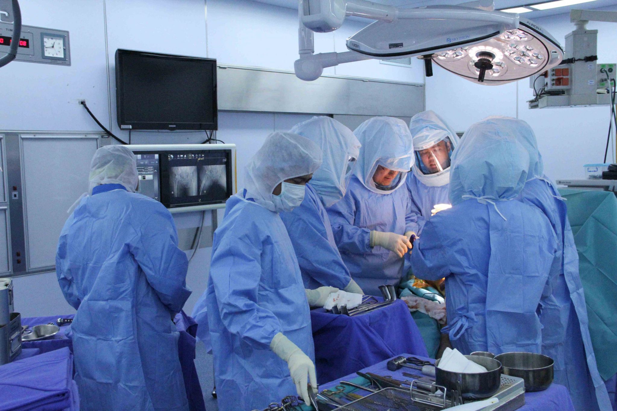 Robotic Spinal Surgery At Vejthani Ensures 99 70 Surgical Accuracy MedEx